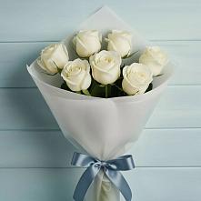 Букет 7 Белых роз Эдлесс Лав в Березовском Свердловской области