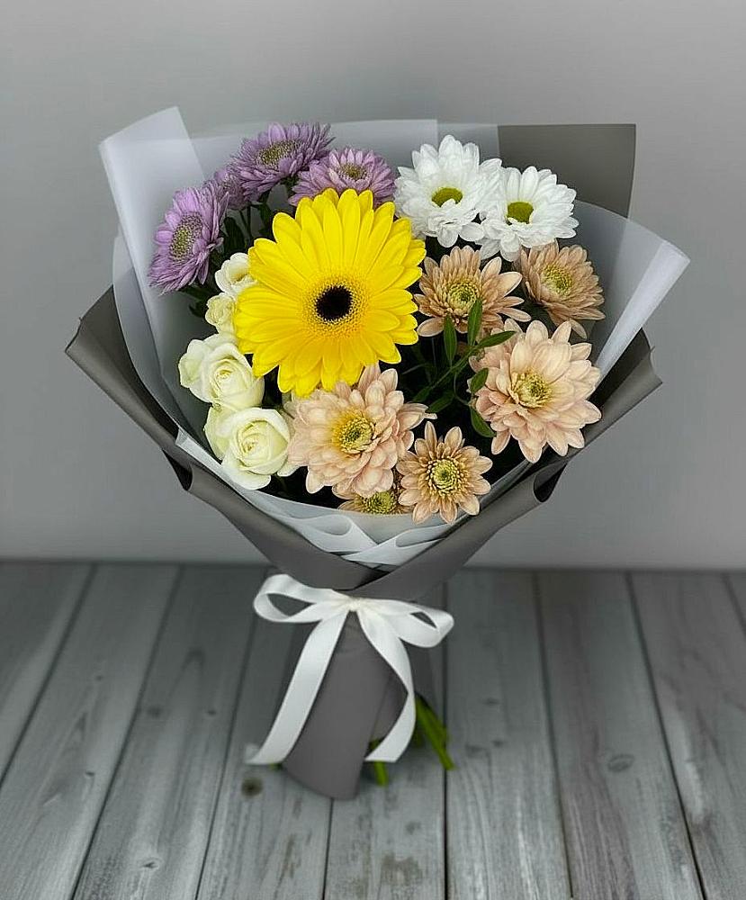 Букет цветов из: Розы, Герберы и Хризантемы в Березовском Свердловской области