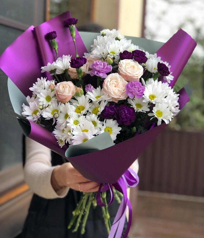Букет цветов из: Хризантемы, Гвоздики и Розы в Березовском Свердловской области