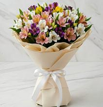 Букет цветов из:  Альстромерии в Березовском Свердловской области