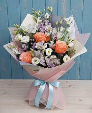 Букет цветов из:  Лизиантусы, Розы, Альстромерии и Гипсофила в Березовском Свердловской области