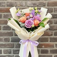 Букет цветов из:  Лизиантусы и Розы #REPLACE_PRED# Березовском Свердловской области