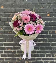 Букет цветов из:  Герберы и Хризантемы в Березовском Свердловской области