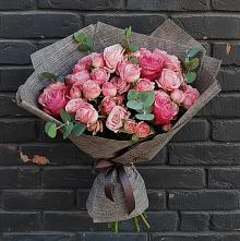 Букет цветов из:  Розы в Березовском Свердловской области