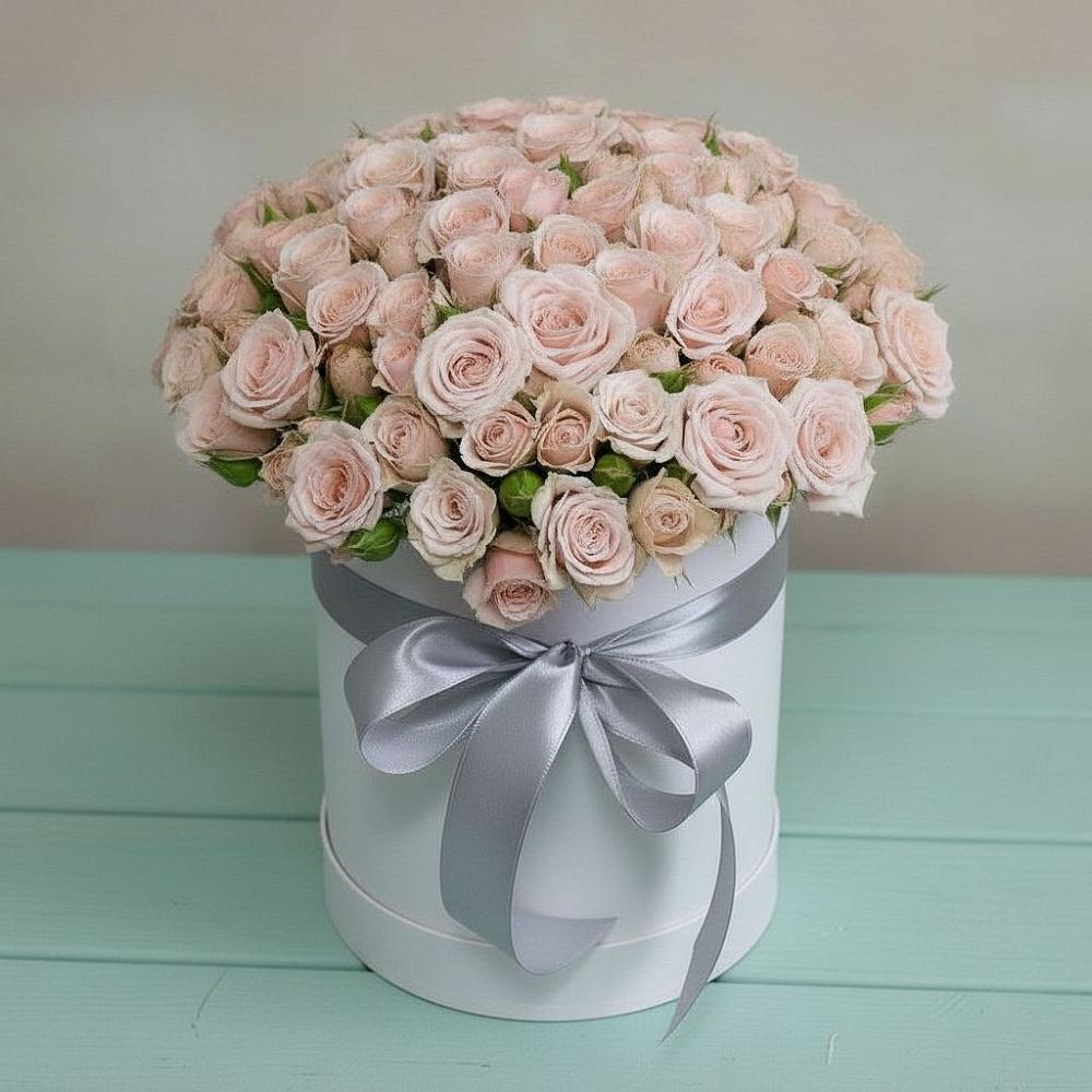 Цветочная композиция из Розы в шляпной коробке в Березовском Свердловской области